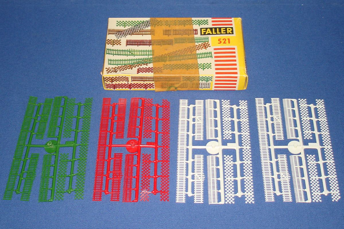 Vintage Faller HO Gauge Model Railroad Train Layout Fence Sections #521