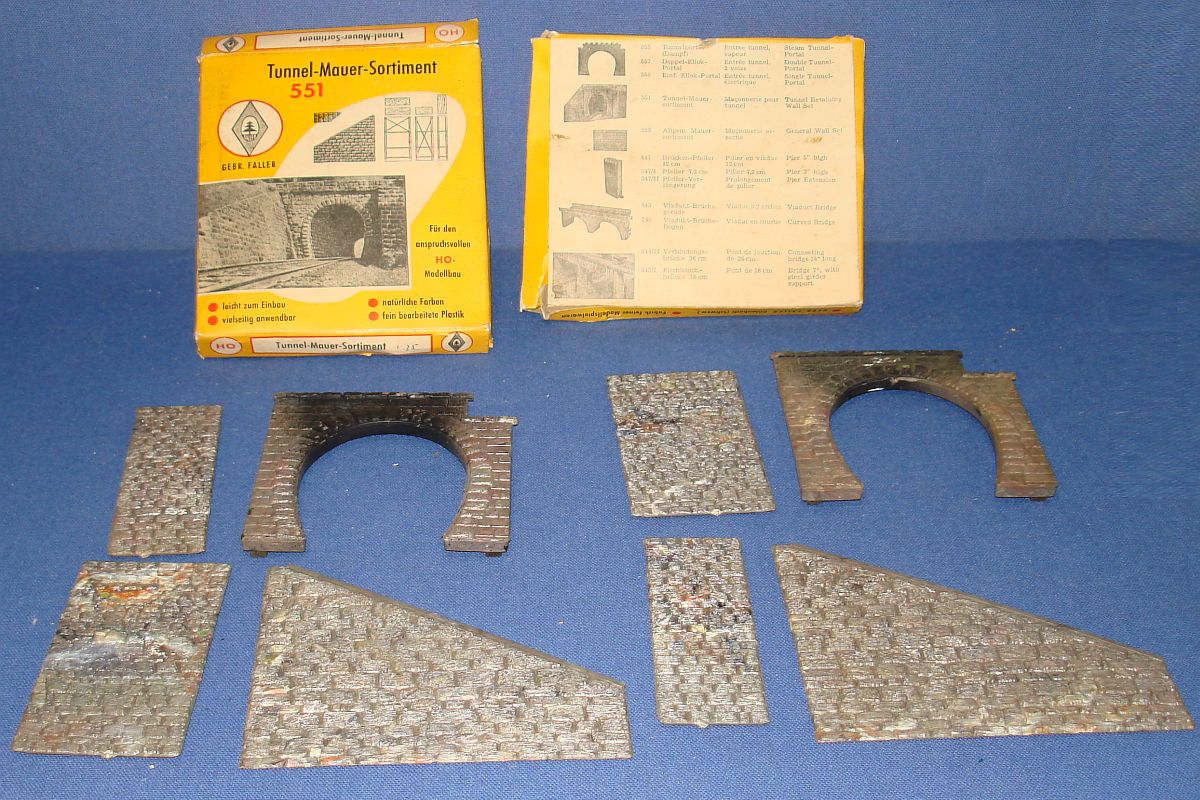 VINTAGE FALLER MADE IN GERMANY 551 BOXED HO TUNNEL RETAINING WALL SETS 