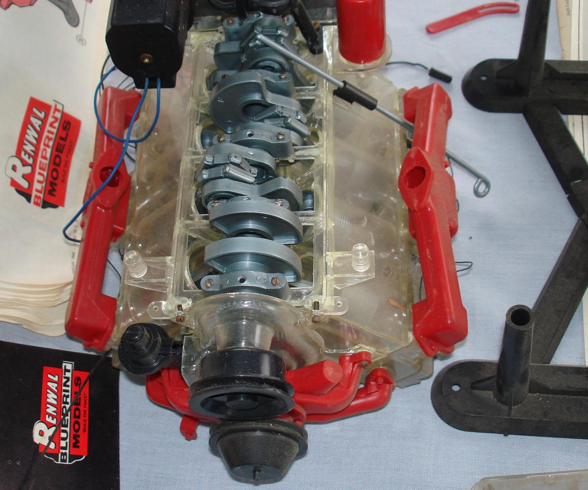 visible v8 model kit