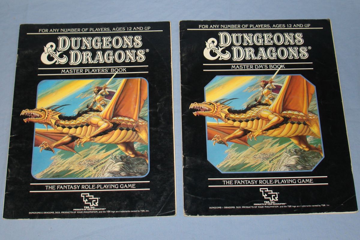 TSR Dungeons & Dragons Frank Mentzer Master Players Book & Master DM`s Book