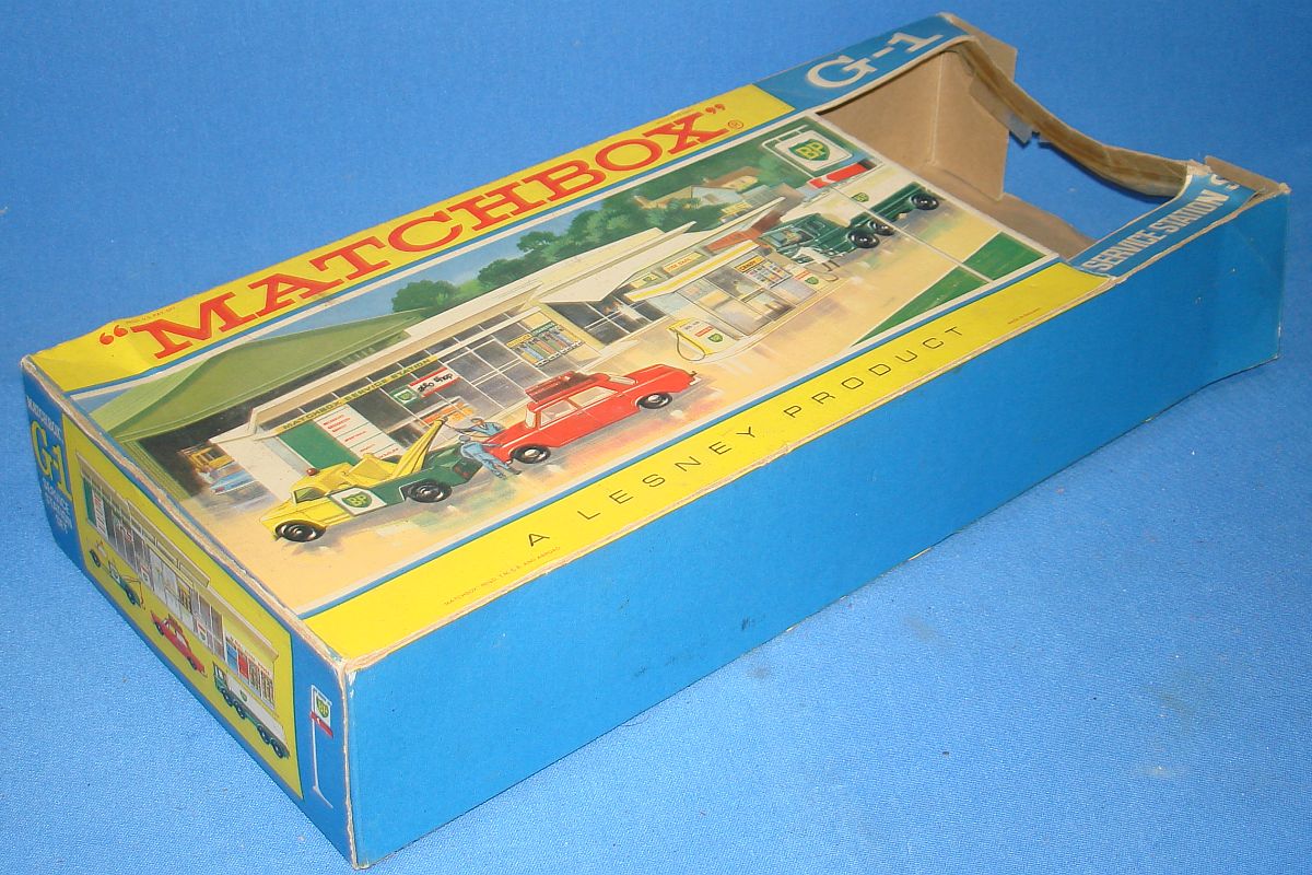 matchbox fuel station