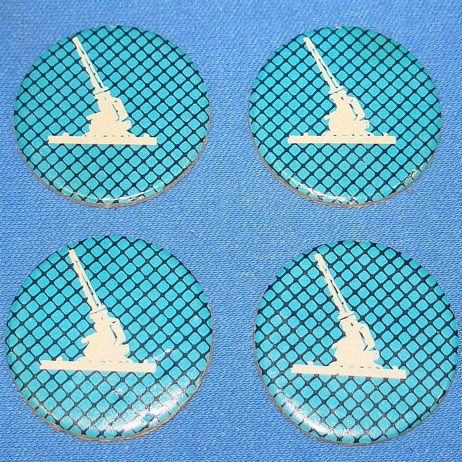 Milton Bradley MB #4032 American Heritage Dogfight Blue Anti Aircraft Gun HIT MISS Discs