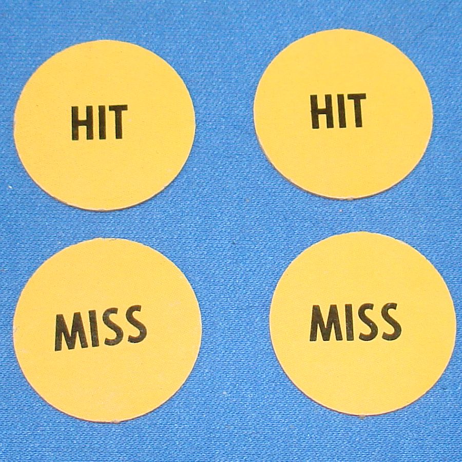 Milton Bradley MB #4032 American Heritage Dogfight Yellow Anti Aircraft Gun HIT MISS Discs Milton Bradley MB #4032 American Heritage Dogfight Yellow Anti Aircraft Gun HIT MISS Discs