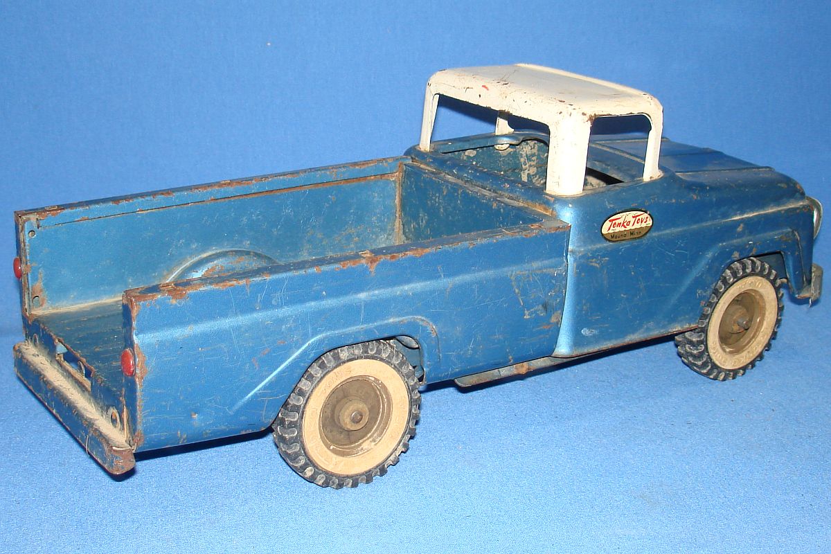 TONKA TOYS PRESSED STEEL METAL FISHERMANS BOAT PICKUP ...