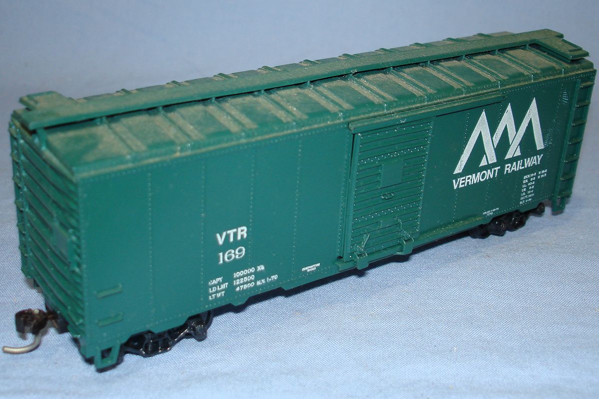 HO Gauge Model Railroading Train VTR 169 Vermont Railway Box Car