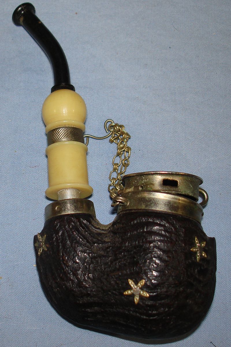 BOWLS, CERAMICS, PORCELAIN, DECORATIVE ARTS AT ANTIQUES