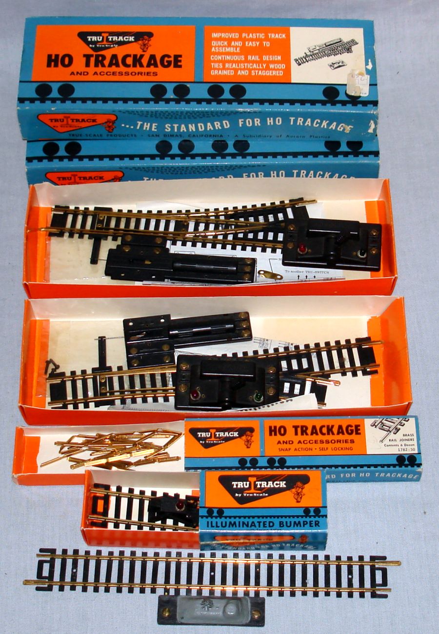 True-Scale Tru Track HO Trackage & Accessories Illuminated Bumper Brass Rail Joiners Remote Switches