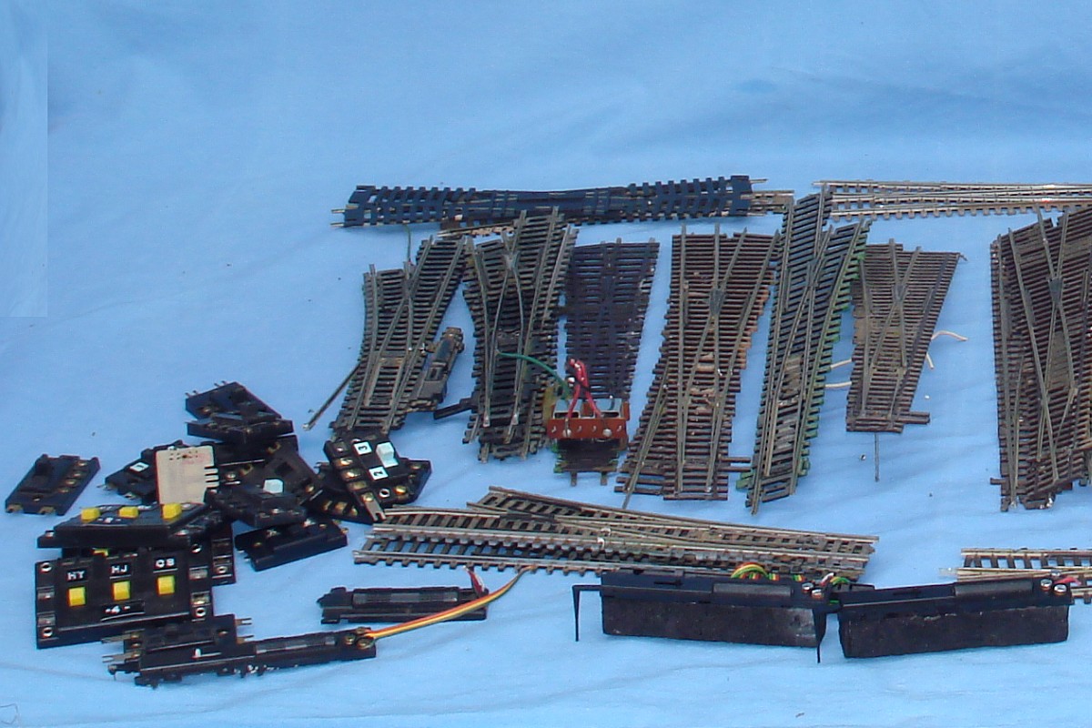 CUSTOM HO SCALE TRAIN LAYOUT LEFT RIGHT HAND TRACK TURNOUT 