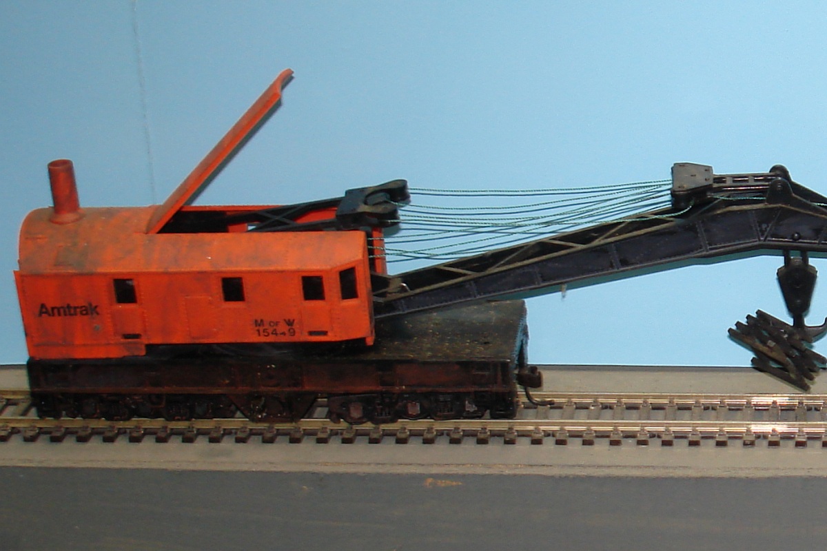 Custom HO Scale Train Layout Car Bachmann Amtrak 250 Ton Crane 51 Foot 