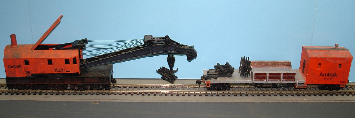 Custom HO Scale Train Layout Car Bachmann Amtrak 250 Ton Crane 51 Foot 