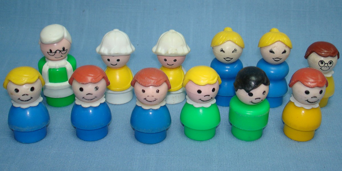 Fisher-Price Toys Little People Lot Plastic Bases Mrs Hooper Baby Bib & Bonnet Girls Fisher-Price Toys Little People Lot Plastic Bases Mrs Hooper Baby Bib & Bonnet Girls