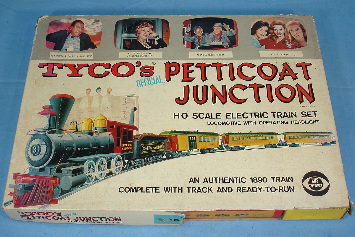 TYCO HO SCALE ELECTRIC TRAIN 1890 HOOTERVILLE CANNON BALL 