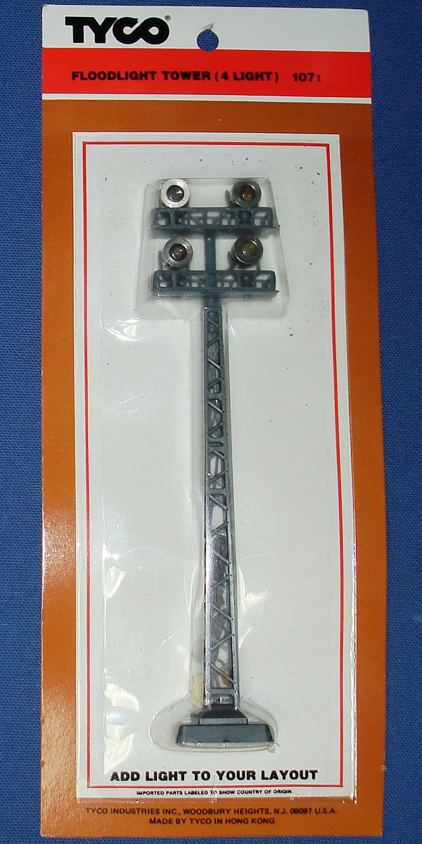 Tyco Industries Incorporated 4 Light Floodlight Tower #107 Add Light To Your Train Layout Tyco Industries Incorporated 4 Light Floodlight Tower #107 Add Light To Your Train Layout