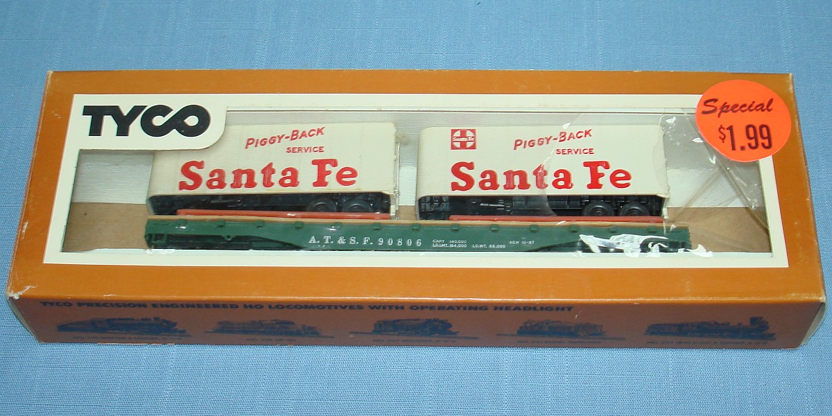 Vintage Tyco HO Electric Trains SF Santa Fe 53 Foot Piggy Back Flat Car #354A