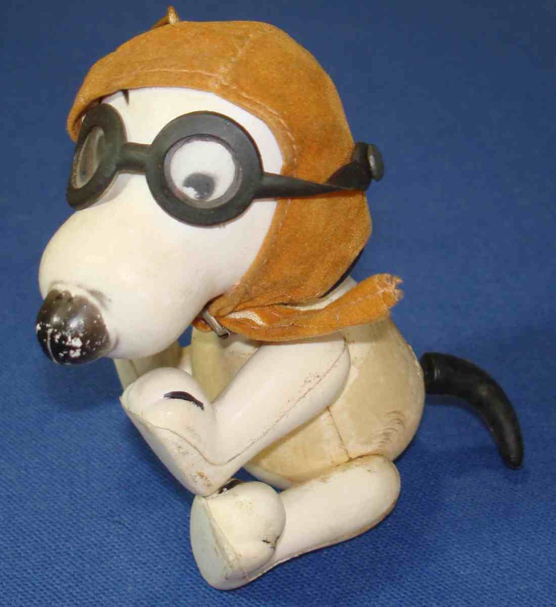 Charles Schultz Peanuts Character Snoopy Dog WWII Flying Ace Christmas Ornament Charles Schultz Peanuts Character Snoopy Dog WWII Flying Ace Christmas Ornament