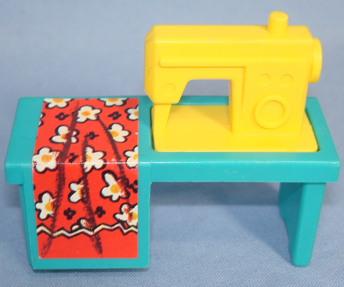 Vintage Fisher Price Toys #725 Bath & Utility Room Sewing Machine Table Red Dress Vintage Fisher Price Toys #725 Bath & Utility Room Sewing Machine Table Red Dress