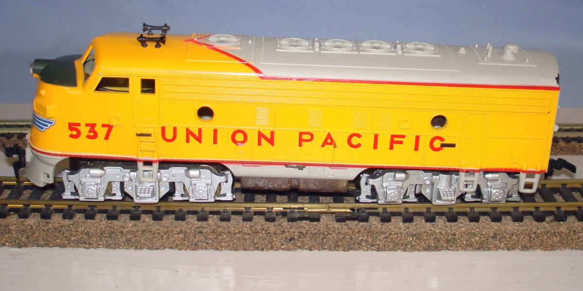 Tyco Diesel Locomotive F7 A Unit #537 Union Pacific Powered HO Train Engine 260-22 Tyco Diesel Locomotive F7 A Unit #537 Union Pacific Powered HO Train Engine 260-22