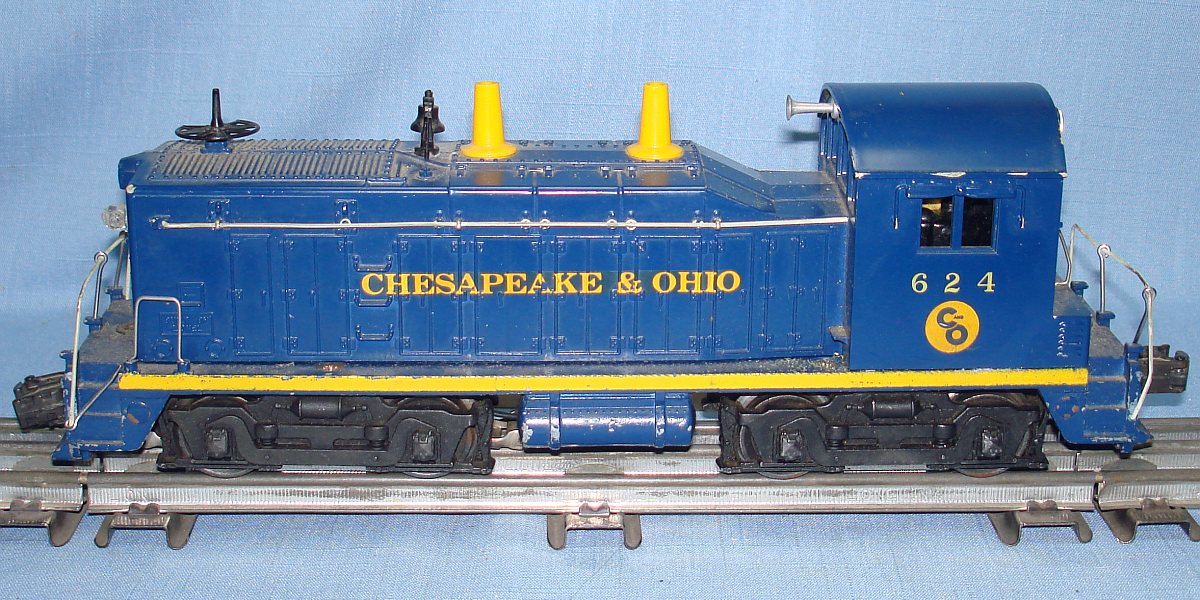 LIONEL ELECTRIC TRAINS POSTWAR 624 CHESAPEAKE OHIO DIESEL 