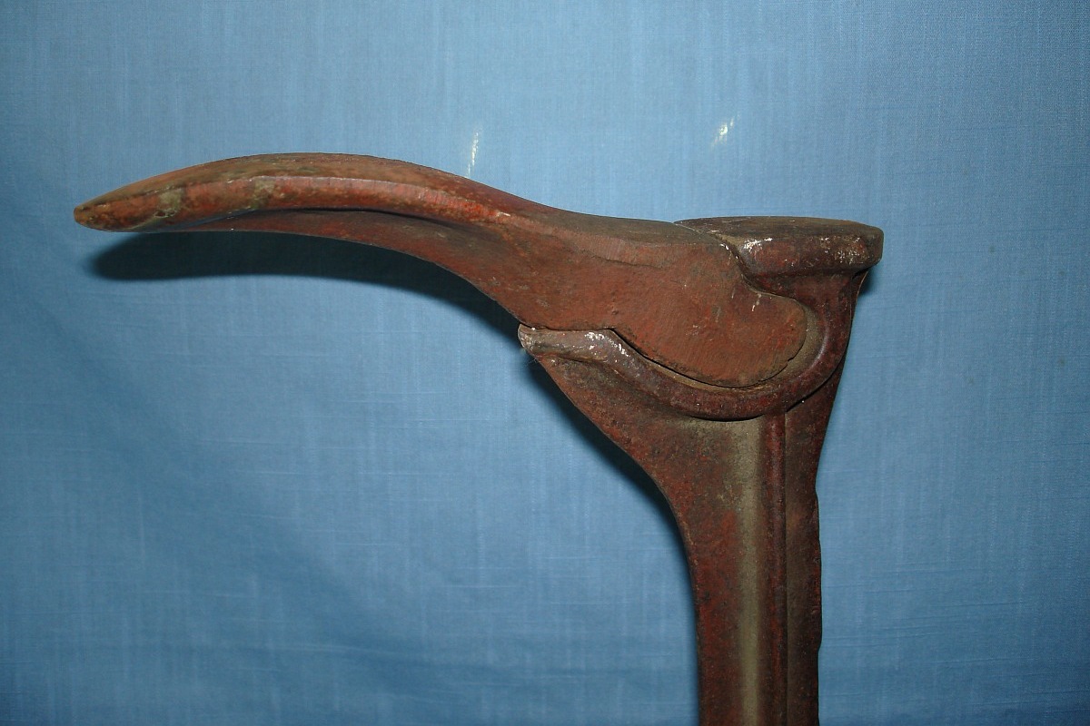 Vintage Cast Iron Cobbler Shoe Repair Stand Mount 5 Size Forms Molds JERSEY SL III Vintage Cast Iron Cobbler Shoe Repair Stand Mount 5 Size Forms Molds JERSEY SL III