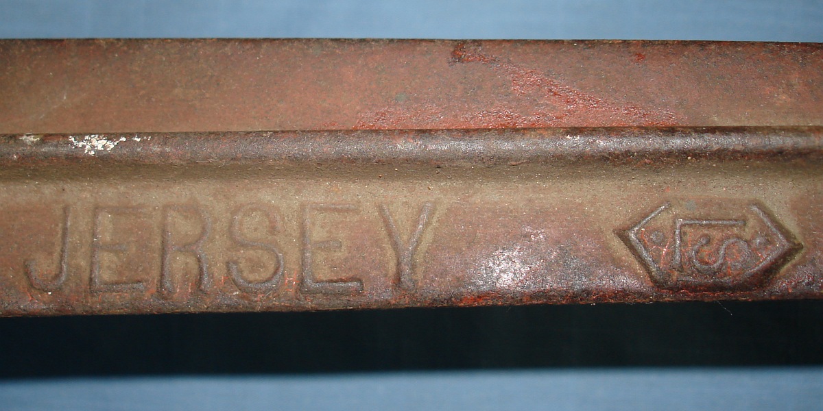 Vintage Cast Iron Cobbler Shoe Repair Stand Mount 5 Size Forms Molds JERSEY SL Logo Vintage Cast Iron Cobbler Shoe Repair Stand Mount 5 Size Forms Molds JERSEY SL Logo