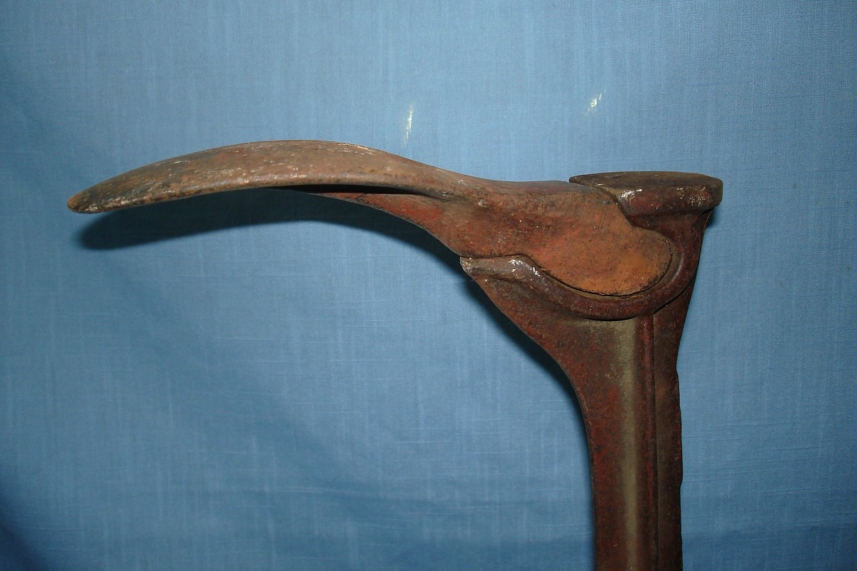 Vintage Cast Iron Cobbler Shoe Repair Stand Mount 5 Size Forms Molds JERSEY SL V Vintage Cast Iron Cobbler Shoe Repair Stand Mount 5 Size Forms Molds JERSEY SL V