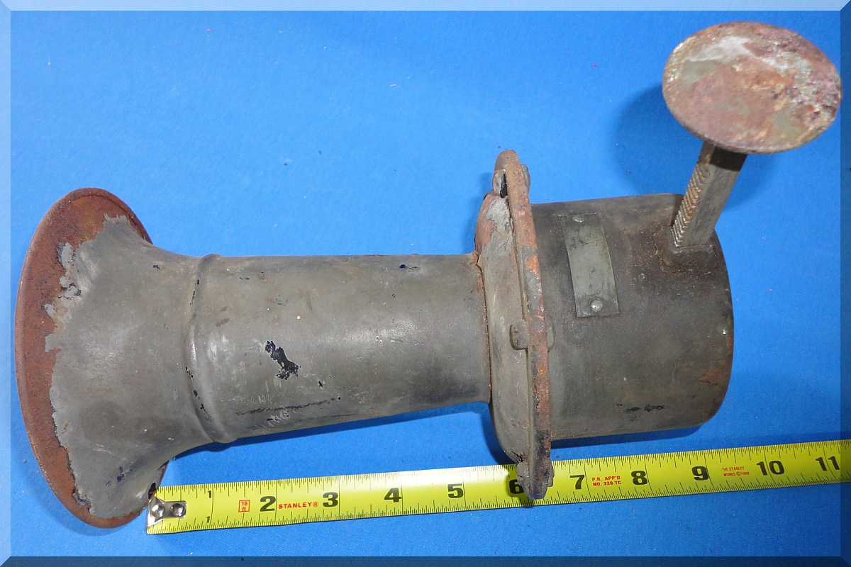 VINTAGE 1930s FORD MODEL A T AOOGA AOOGAH OOGA MECHANICAL HAND OPERATED