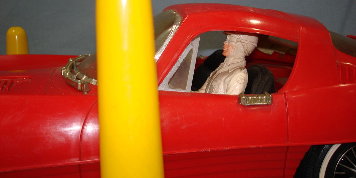 Vintage Topper Toys Johnny Speed Battery Opeated Red Jaguar XKE Car Driver Vintage Topper Toys Johnny Speed Battery Opeated Red Jaguar XKE Car Driver