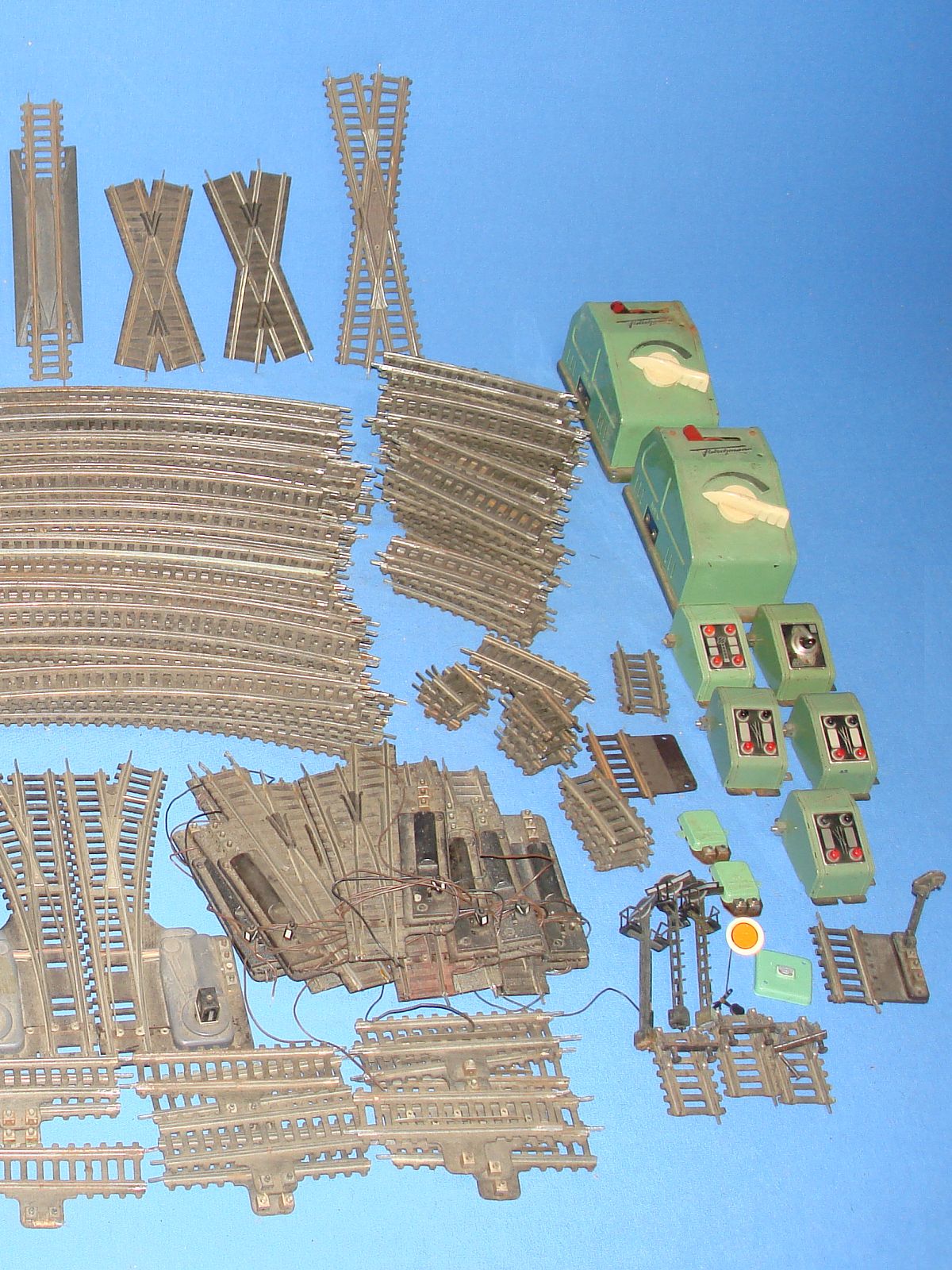 Vintage Fleischmann HO Gauge Model Railroad Train Track Lot Straights 