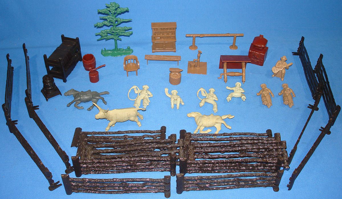 Vintage Marx Toys Western Ranch Play Set 60mm Accessories Lot Vintage Marx Toys Western Ranch Play Set 60mm Accessories Lot