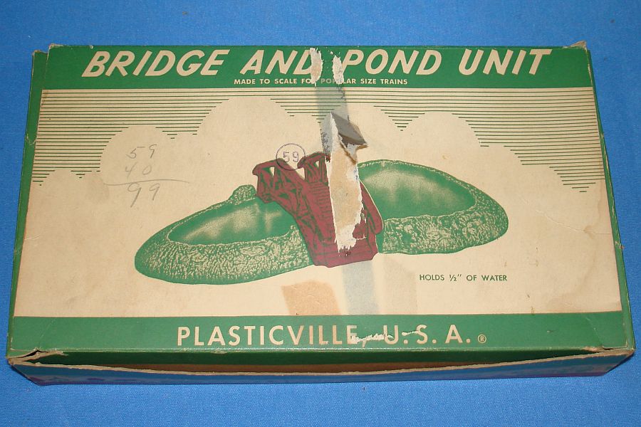 Plasticville U.S.A. Vintage O-Gauge Brown Bridge Medium Green Pond Unit BL-2 Plasticville U.S.A. Vintage O-Gauge Brown Bridge Medium Green Pond Unit BL-2