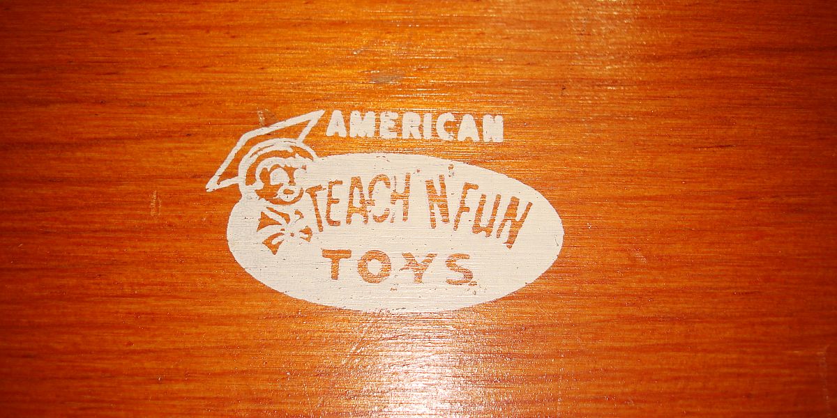 Vintage American Teach N Fun Toys Logo Vintage American Teach N Fun Toys Logo