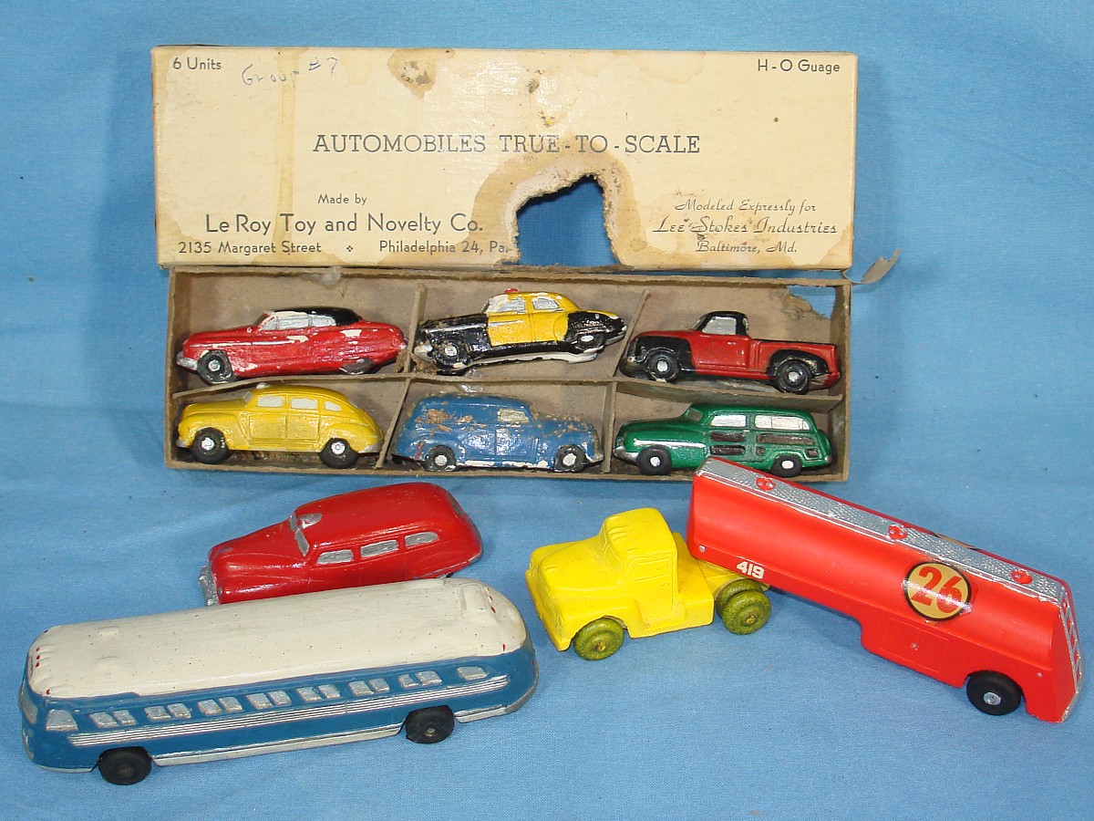 LeRoy Toy & Novelty Company TrueToScale Chalk HO Gauge Automobiles