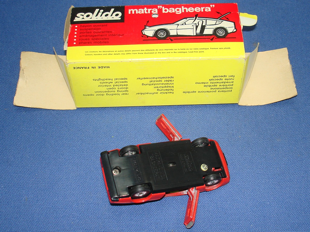 toy car in box