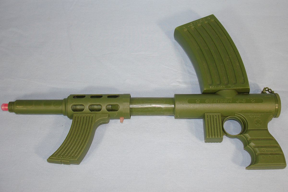 Vintage Sekiden Made In Japan Army Drab Olive Green J-3 Jetter Water Pistol Banana Clip Vintage Sekiden Made In Japan Army Drab Olive Green J-3 Jetter Water Pistol Banana Clip