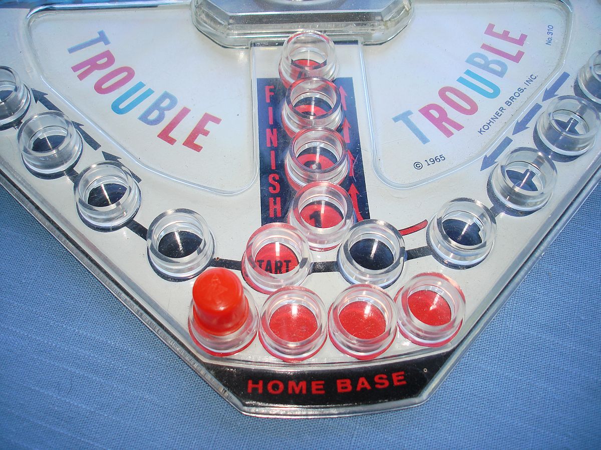 Vintage 1965 Kohner Trouble #310 Pop-O-Matic Number Cube Shaker Frustrating Chase Game Red Peg Vintage 1965 Kohner Trouble #310 Pop-O-Matic Number Cube Shaker Frustrating Chase Game Red Peg